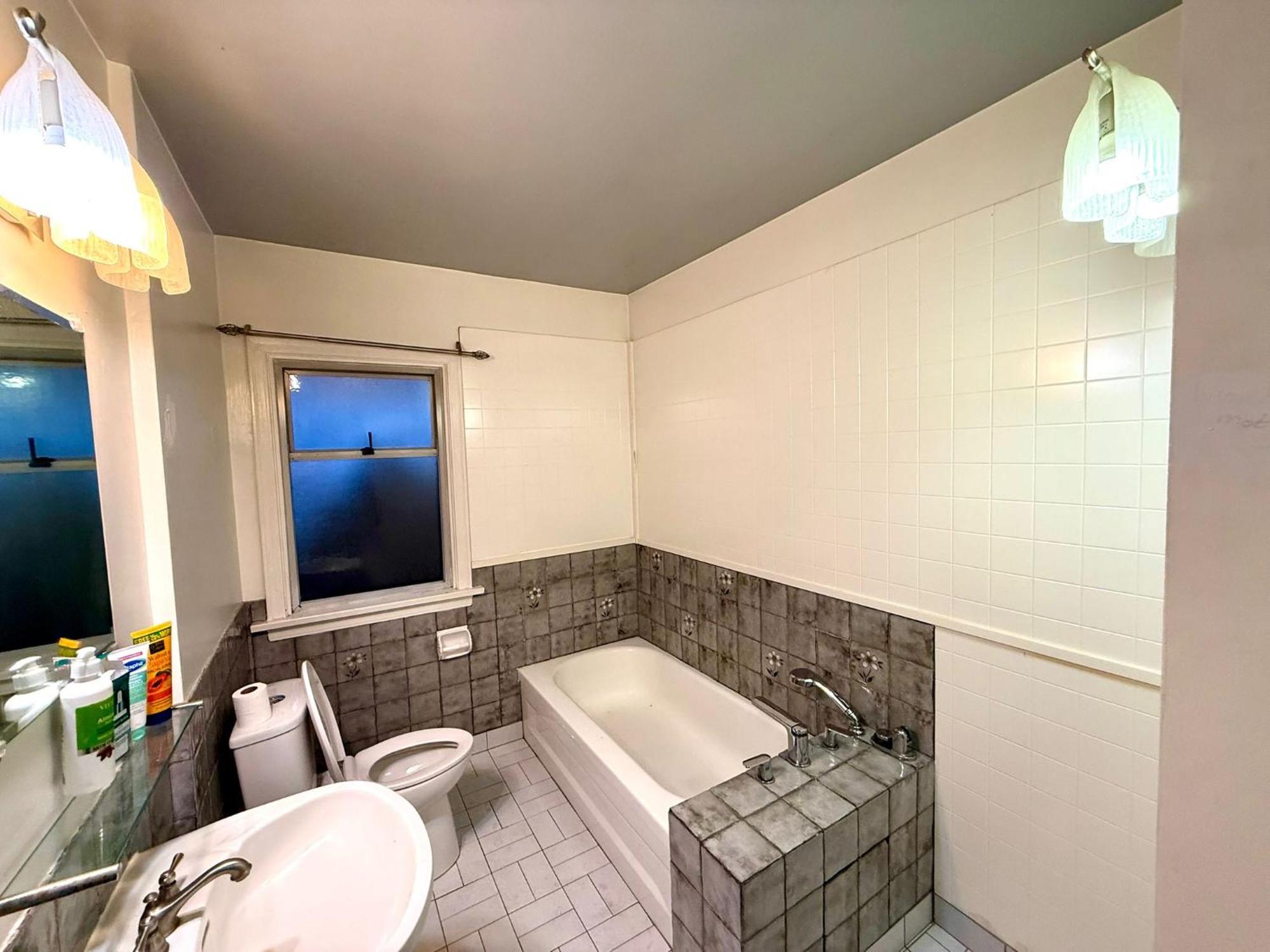 Vancouver Holiday Home- Close To Shopping, Beach, Ubc And Downtown المظهر الخارجي الصورة